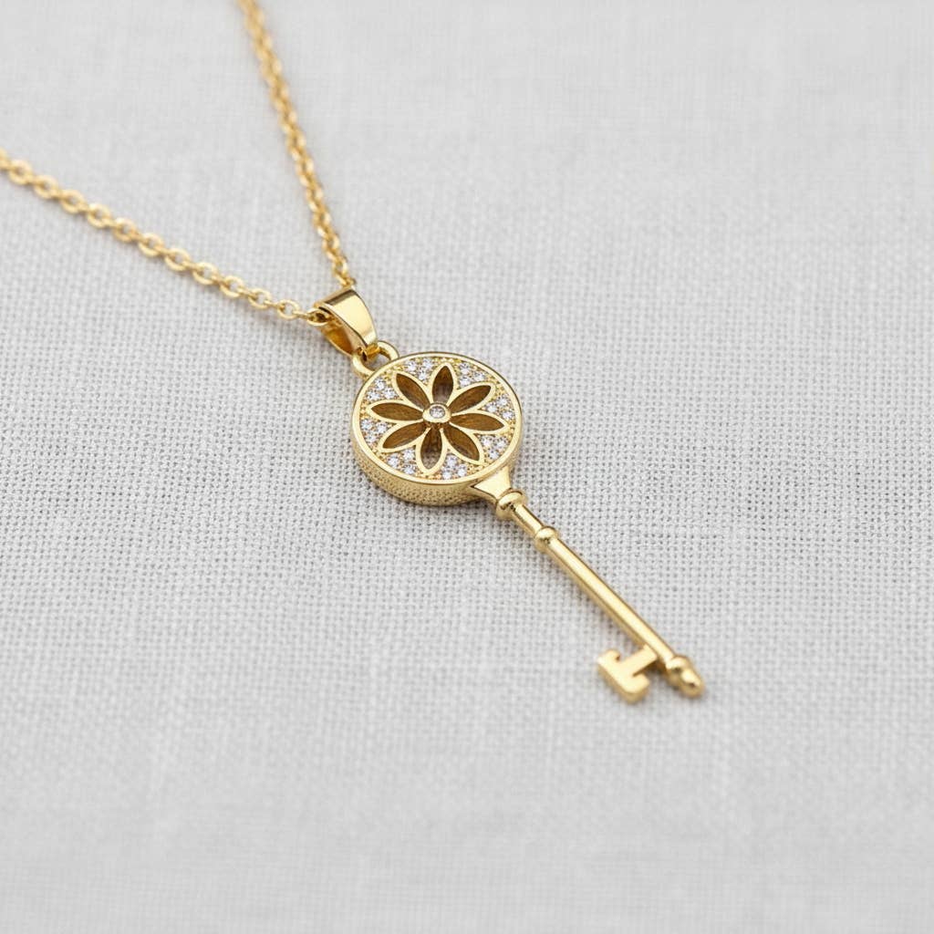 The Good Things Ahead Key Necklace – 18K Gold-Plated Stainless Steel