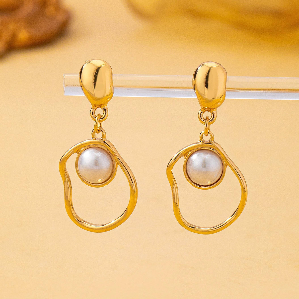 The Golden Hour Pearl Drops